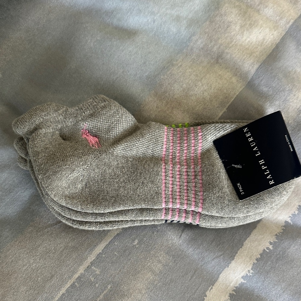 Polo Ralph Lauren Gray Striped Ankle Socks 3 Pack 81%Cotton shoe size 4-10.5 NWT